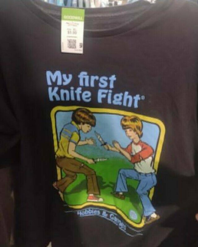 Finds In Thrift Shops And Jokes About It (24 pics)