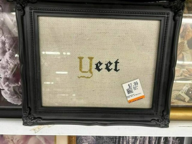 Finds In Thrift Shops And Jokes About It (24 pics)