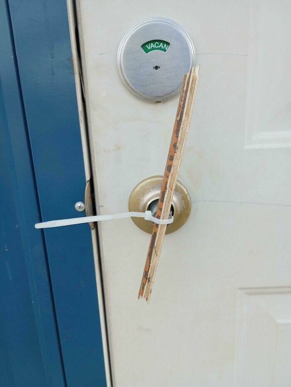 Redneck Inventions And Repairs (30 pics)