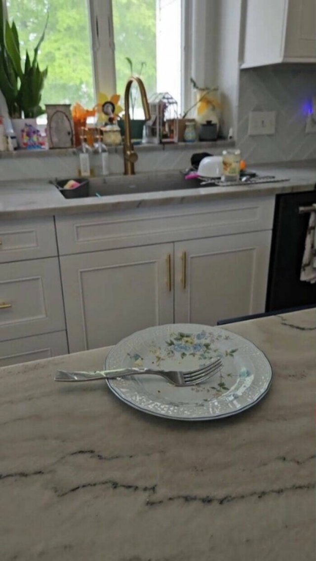 Annoying Habits Of Partners (28 pics)