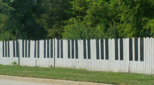 Stories About Hilarious Neighbors (25 pics)