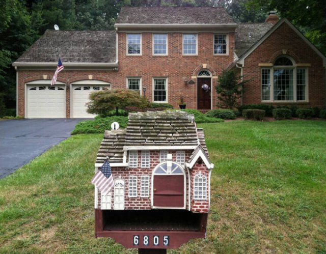 Stories About Hilarious Neighbors (25 pics)