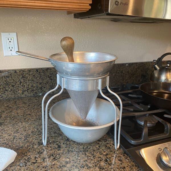 Cool Kitchen Tools From The Past (26 pics)