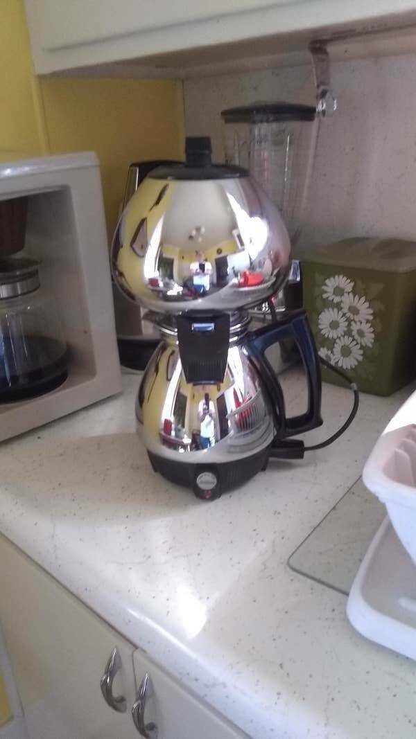 Cool Kitchen Tools From The Past (26 pics)