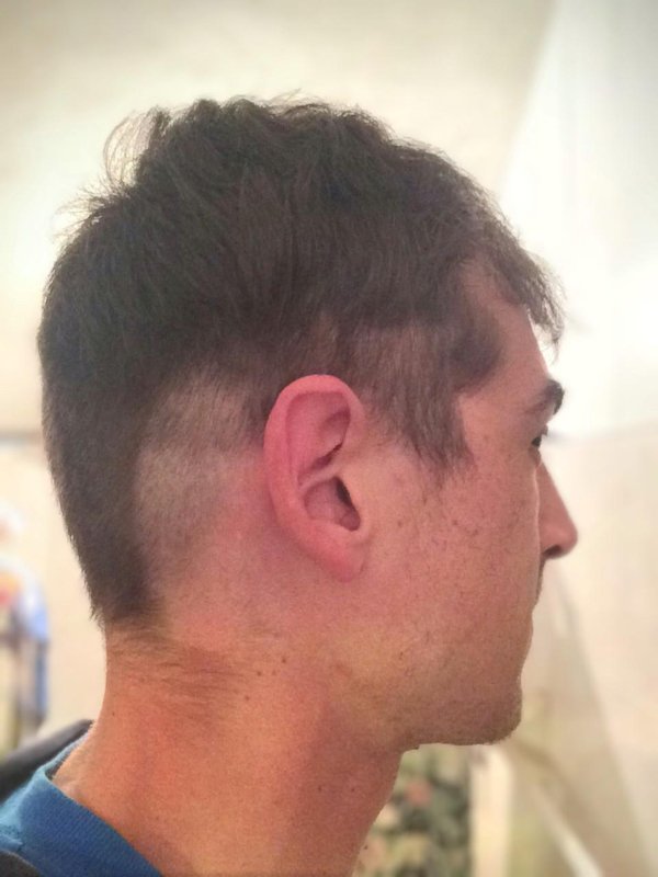 Terrible Haircuts (22 pics)