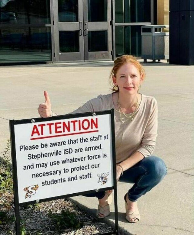 Funny Signs (23 pics)