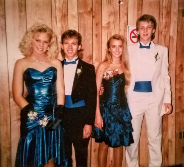 People Share Their Graduation Photos From The Past (20 pics)