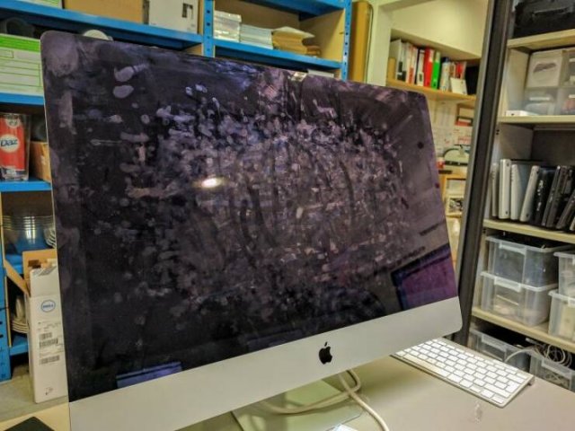 Tech Support Nightmares (25 pics)