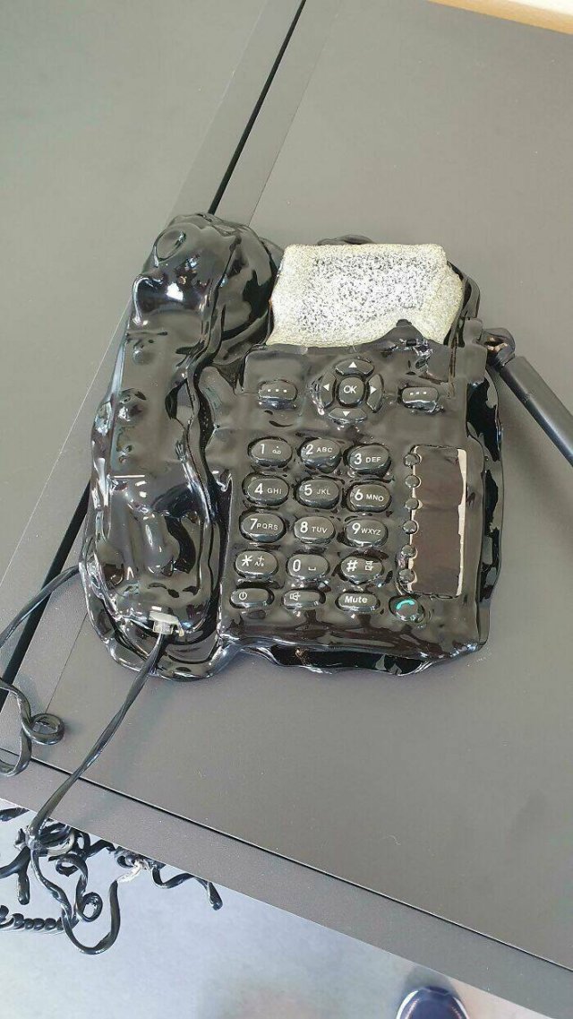 Tech Support Nightmares (25 pics)