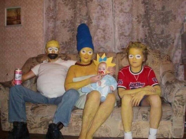 What Is Going On Here? (21 pics)