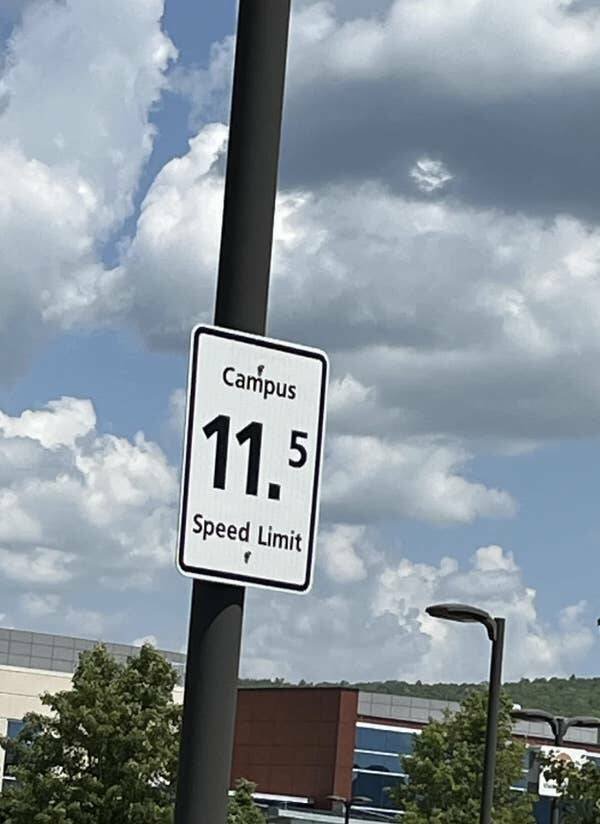 Failed And Funny Signs (17 pics)