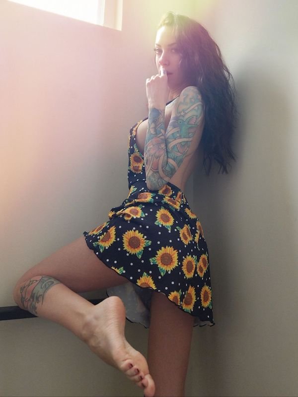 Girls In Sundresses (31 pics)