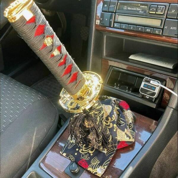 Weird Finds (28 pics)
