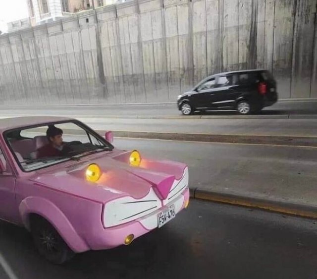 Weird Finds (28 pics)