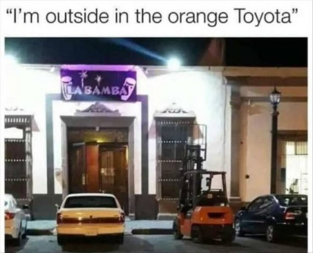 What Is Going On Here? (19 pics)