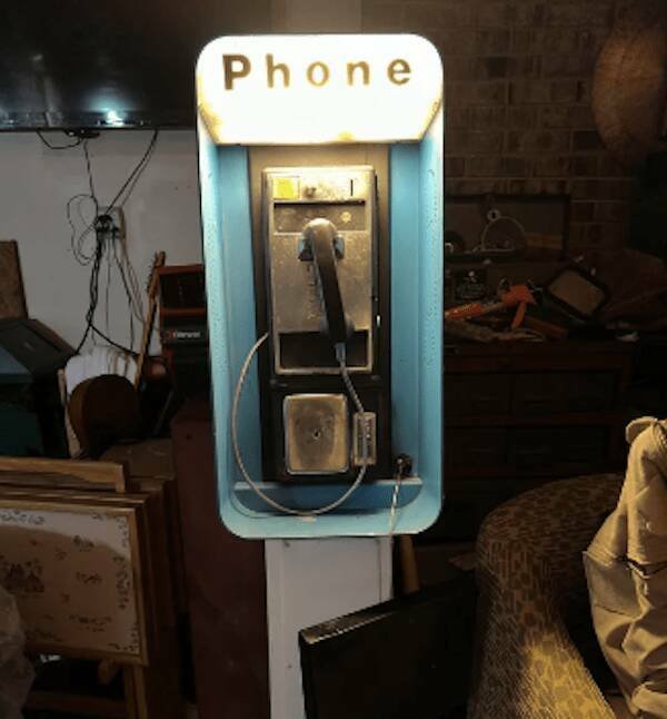 Odd Finds From Thrift Shops (21 pics)