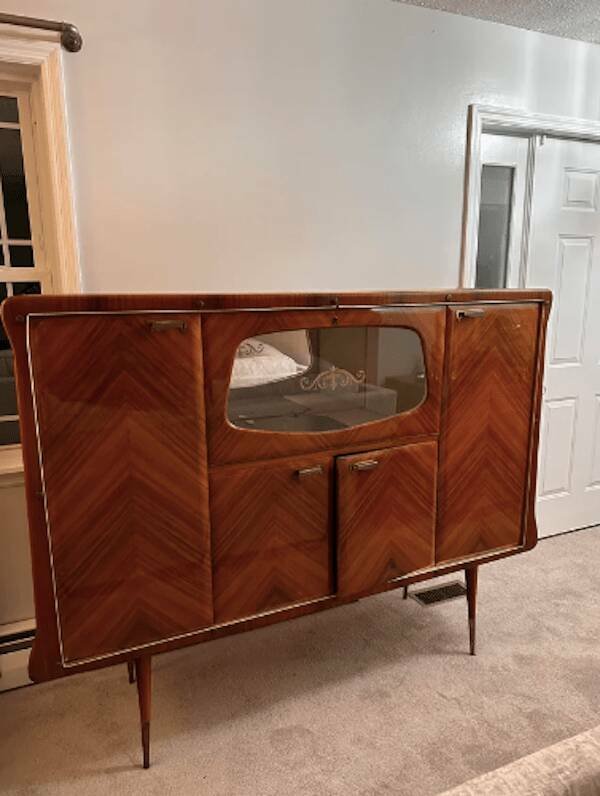 Odd Finds From Thrift Shops (21 pics)