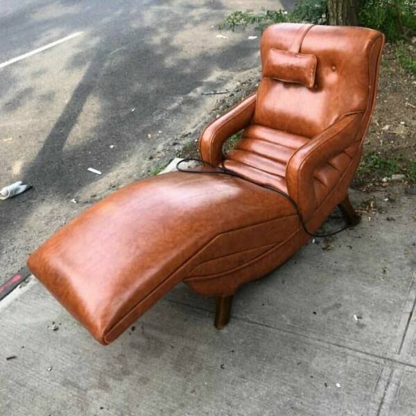 Cool Free Finds On The Street (25 pics)