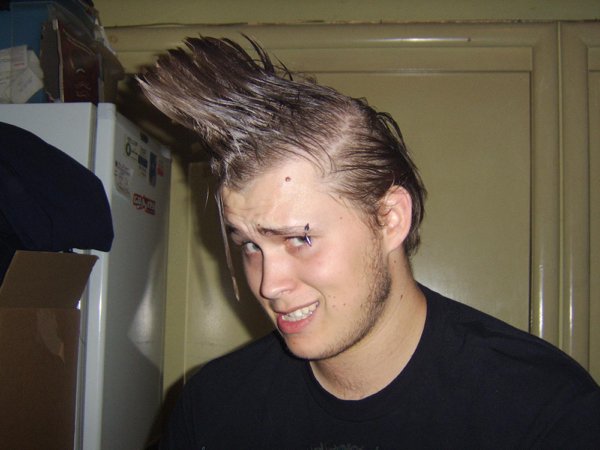 Awful Haircuts (24 pics)