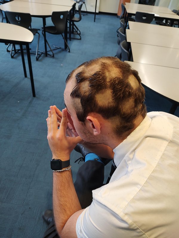 Awful Haircuts (24 pics)