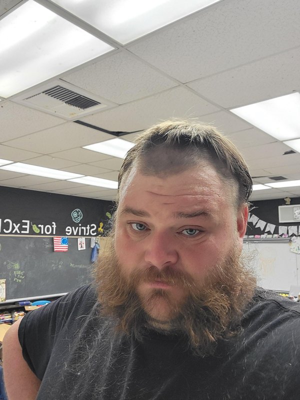 Awful Haircuts (24 pics)