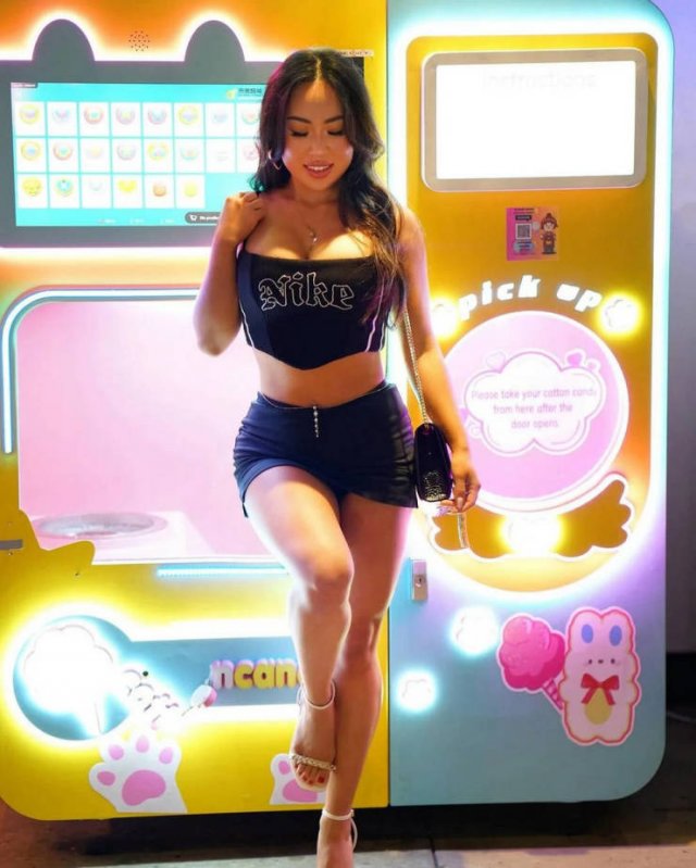 Asian Girls (47 pics)