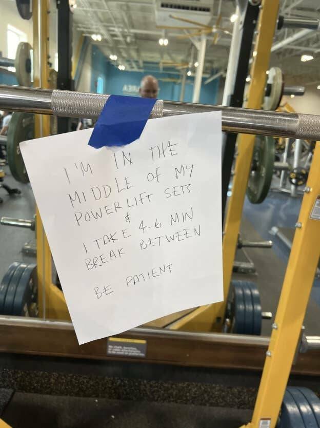 Annoying People (19 pics)