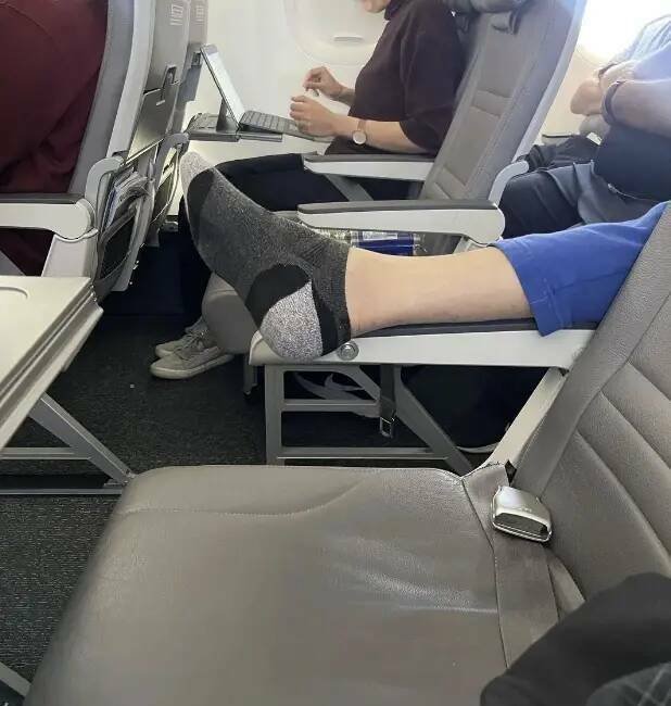 Annoying People (19 pics)