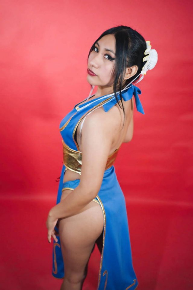 Cosplay Girls (43 pics)