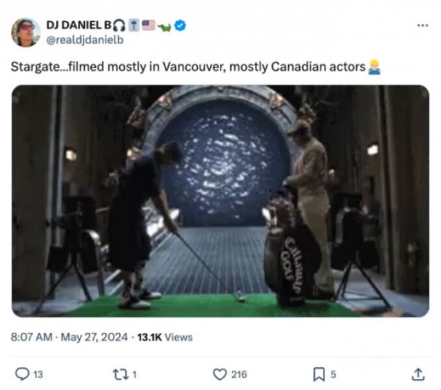 Just Canadian Things (13 pics)