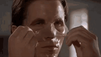 Creepy Facts (15 gifs) Creepy Facts (15 gifs)