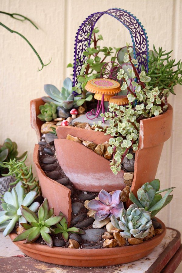Cool Crafts From Unnecessary Things (29 pics)