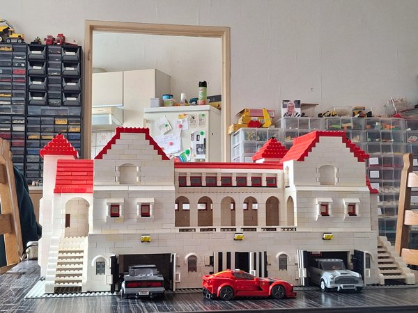 Amazing ''LEGO'' Constructions (23 pics)