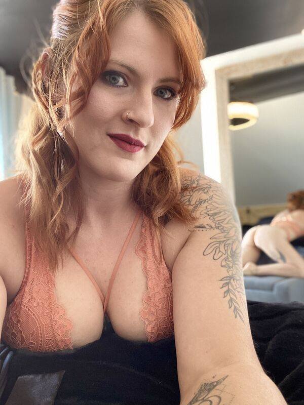 Redhead Girls (29 pics)