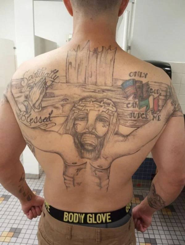 Terrible Tattoos (23 pics)