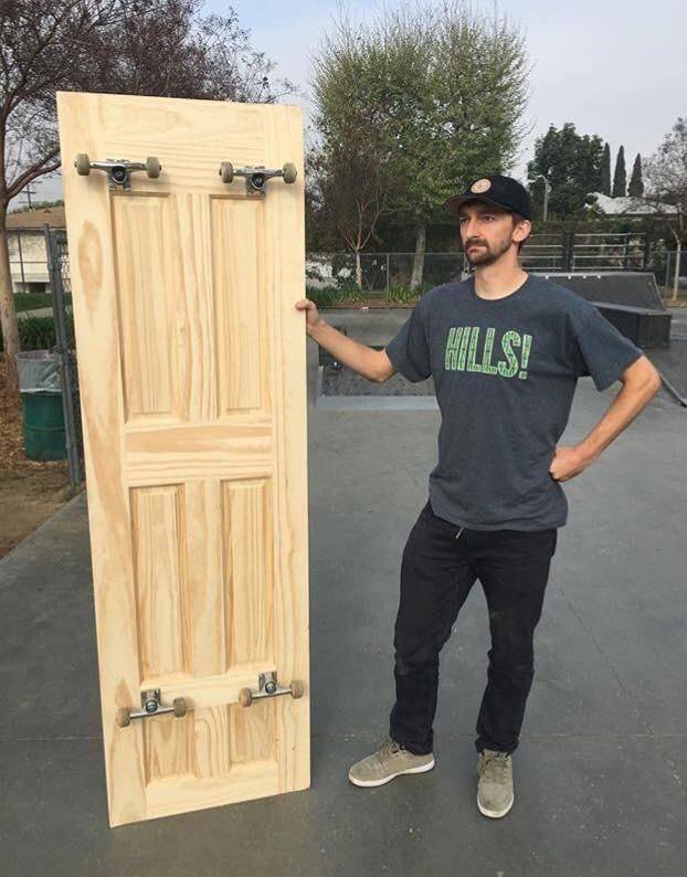 What Is Going On Here? (28 pics)