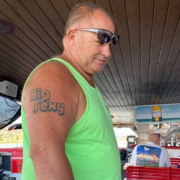 Terrible Tattoos (23 pics)