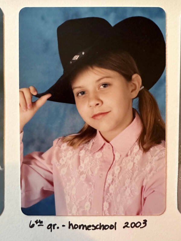 People Share Their Awkward And Funny Retro Photos (23 pics)