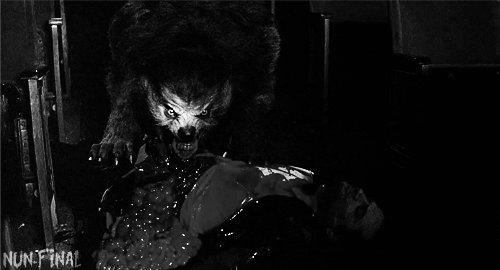 Scary Thoughts (15 gifs) Scary Thoughts (15 gifs)