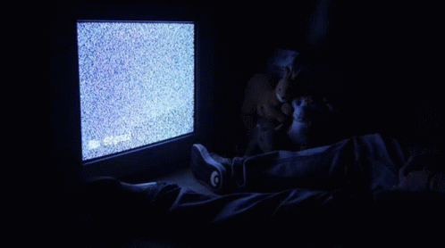 Scary Thoughts (15 gifs) Scary Thoughts (15 gifs)