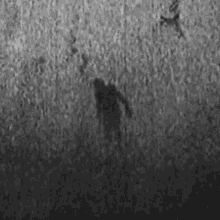 Scary Thoughts (15 gifs) Scary Thoughts (15 gifs)