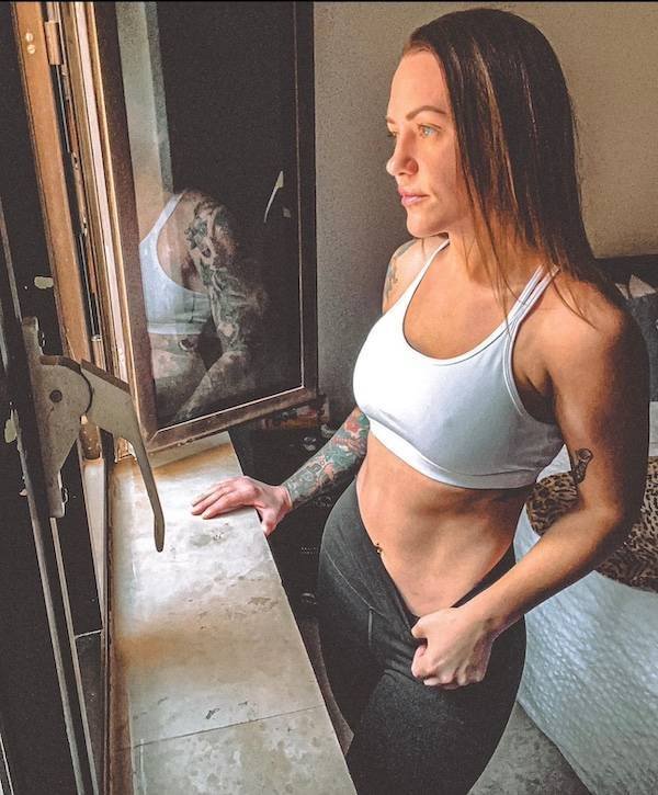 Sporty Girls (32 pics)