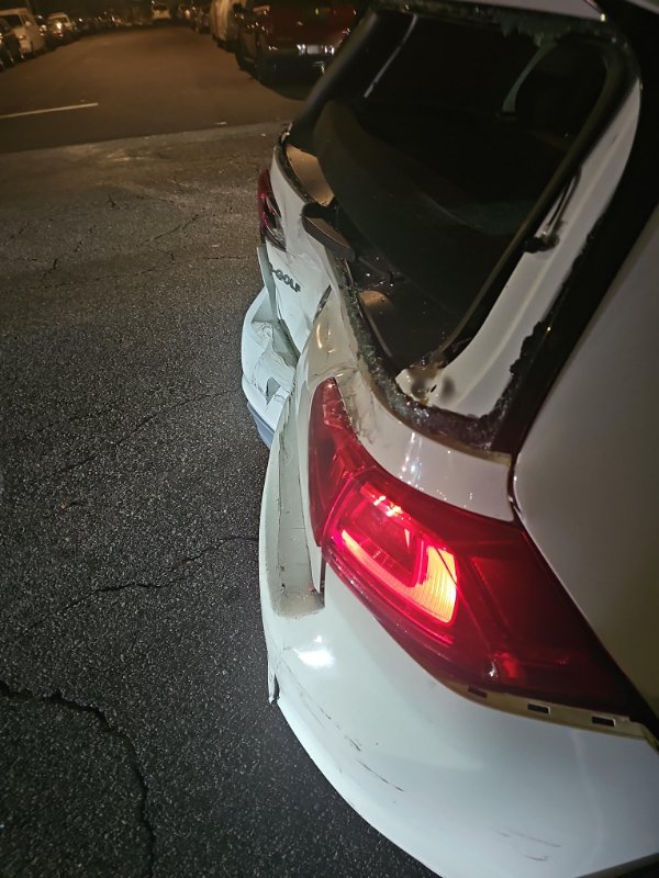 Bad Days Happen (16 pics)