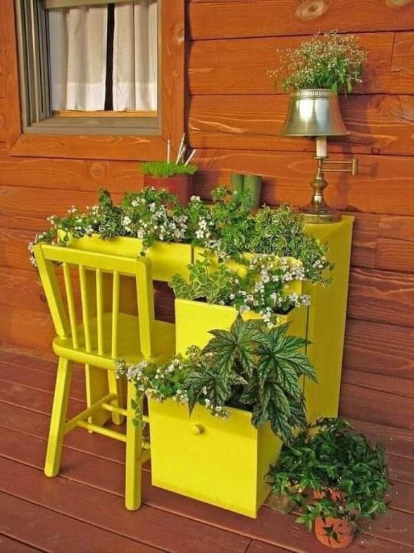 Cool Crafts From Unnecessary Things (26 pics)