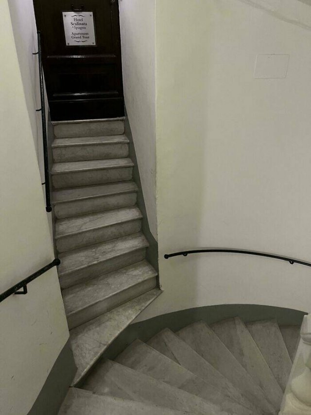 Failed Stair Design (25 pics)