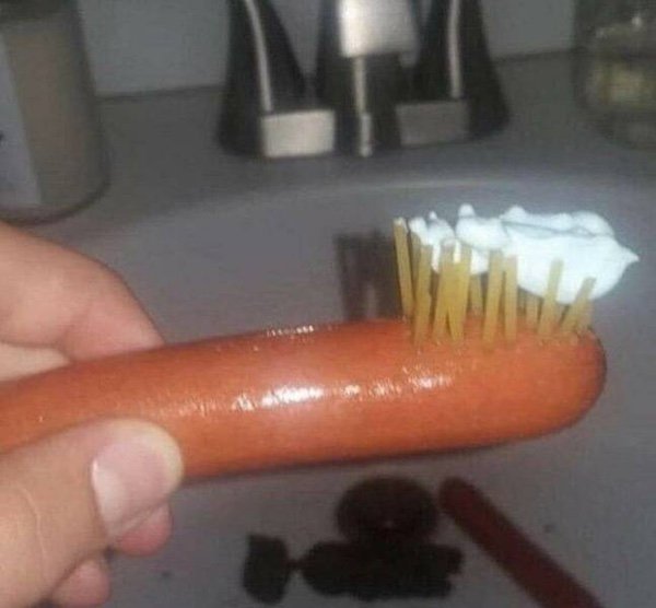 What Is Going On Here? (35 pics)