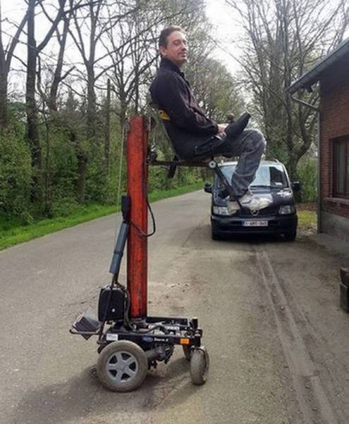 What Is Going On Here? (26 pics)