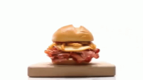 Fast Food Workers Reveal Which Products You Shouldn't Buy (15 gifs) Fast Food Workers Reveal Which Products You Shouldn't Buy (15 gifs)