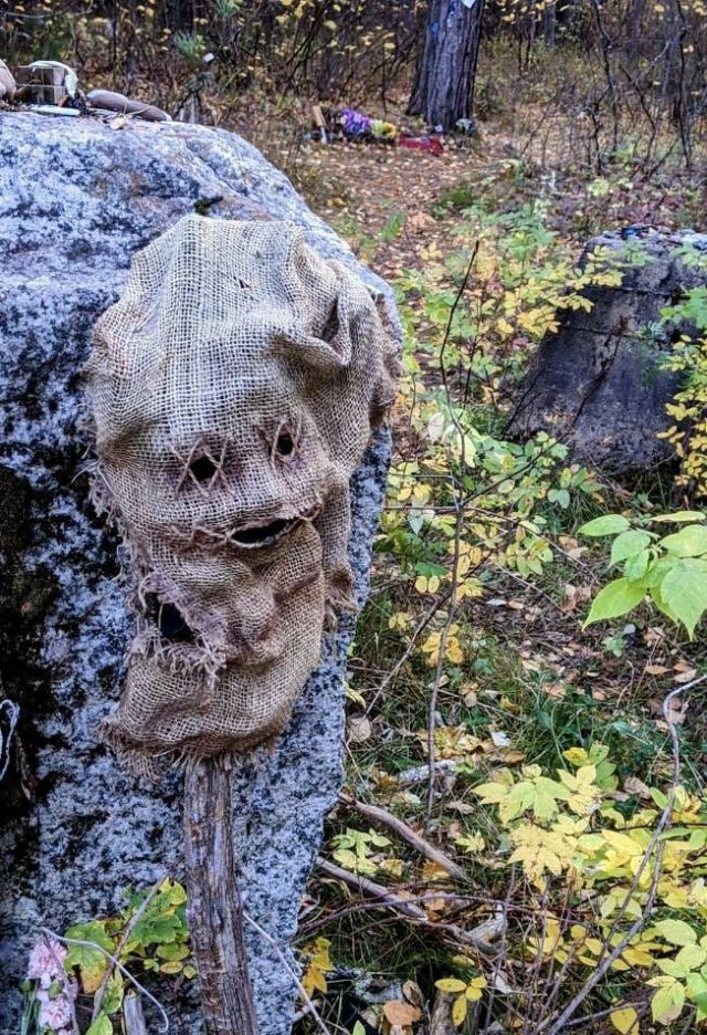 Creepy Finds (28 pics)