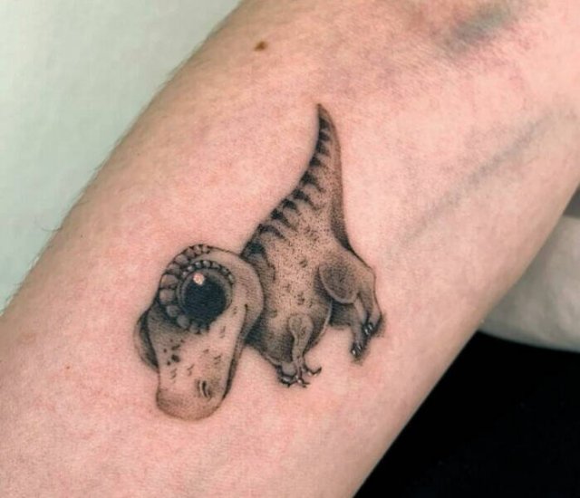 Cool Tattoos For Dinosaur Lovers (23 pics)